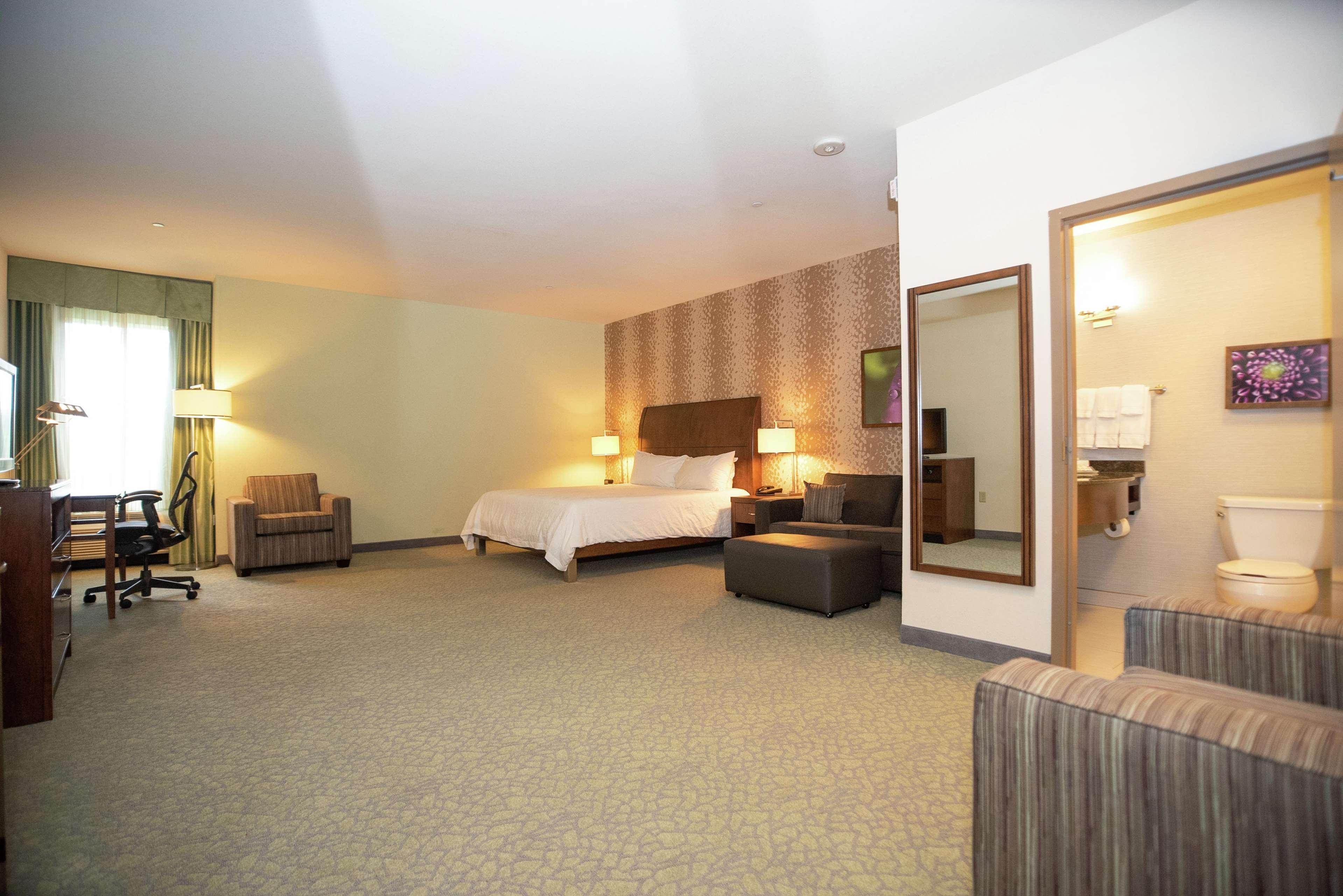 Hilton Garden Inn Covington/Mandeville Exteriör bild