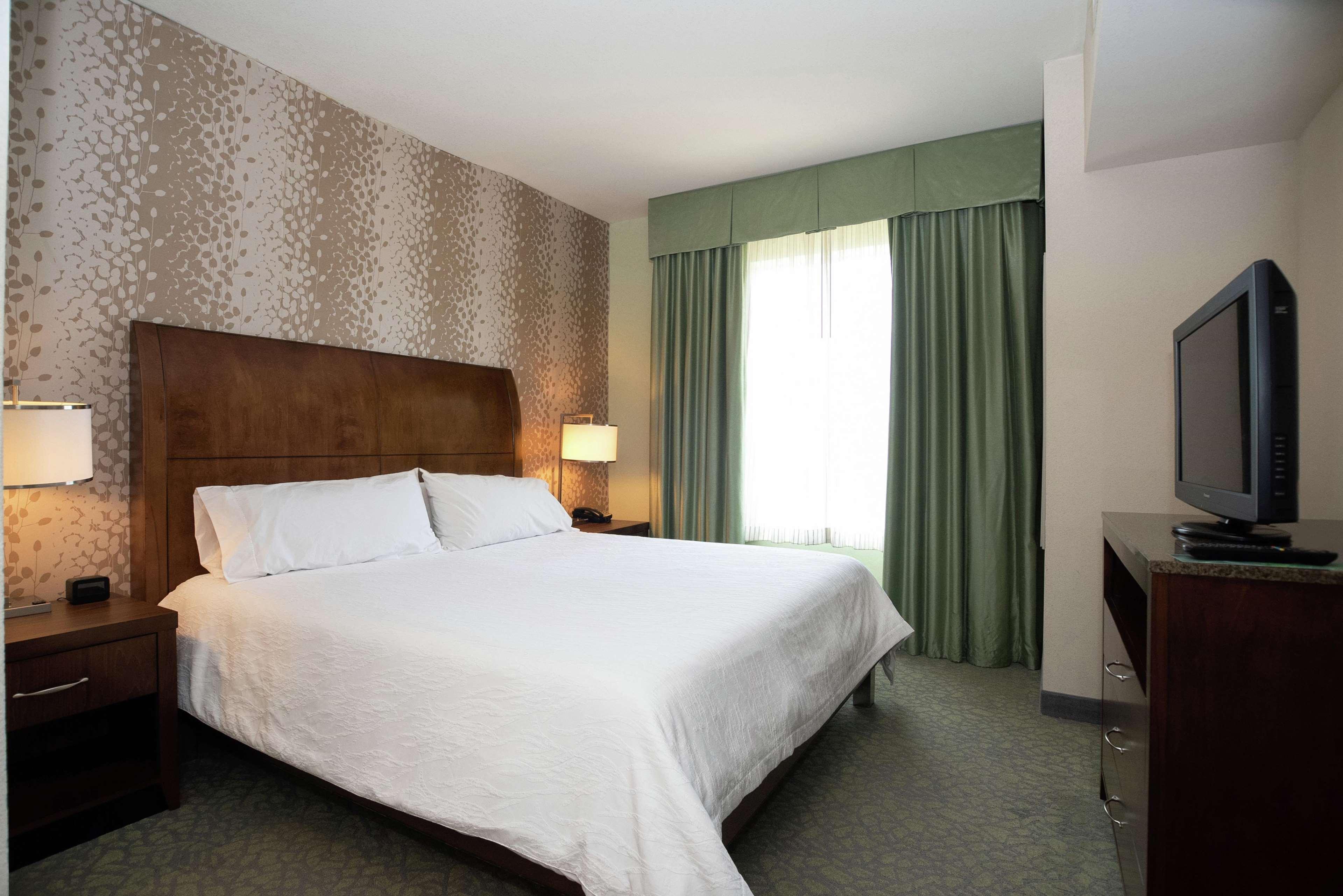 Hilton Garden Inn Covington/Mandeville Exteriör bild