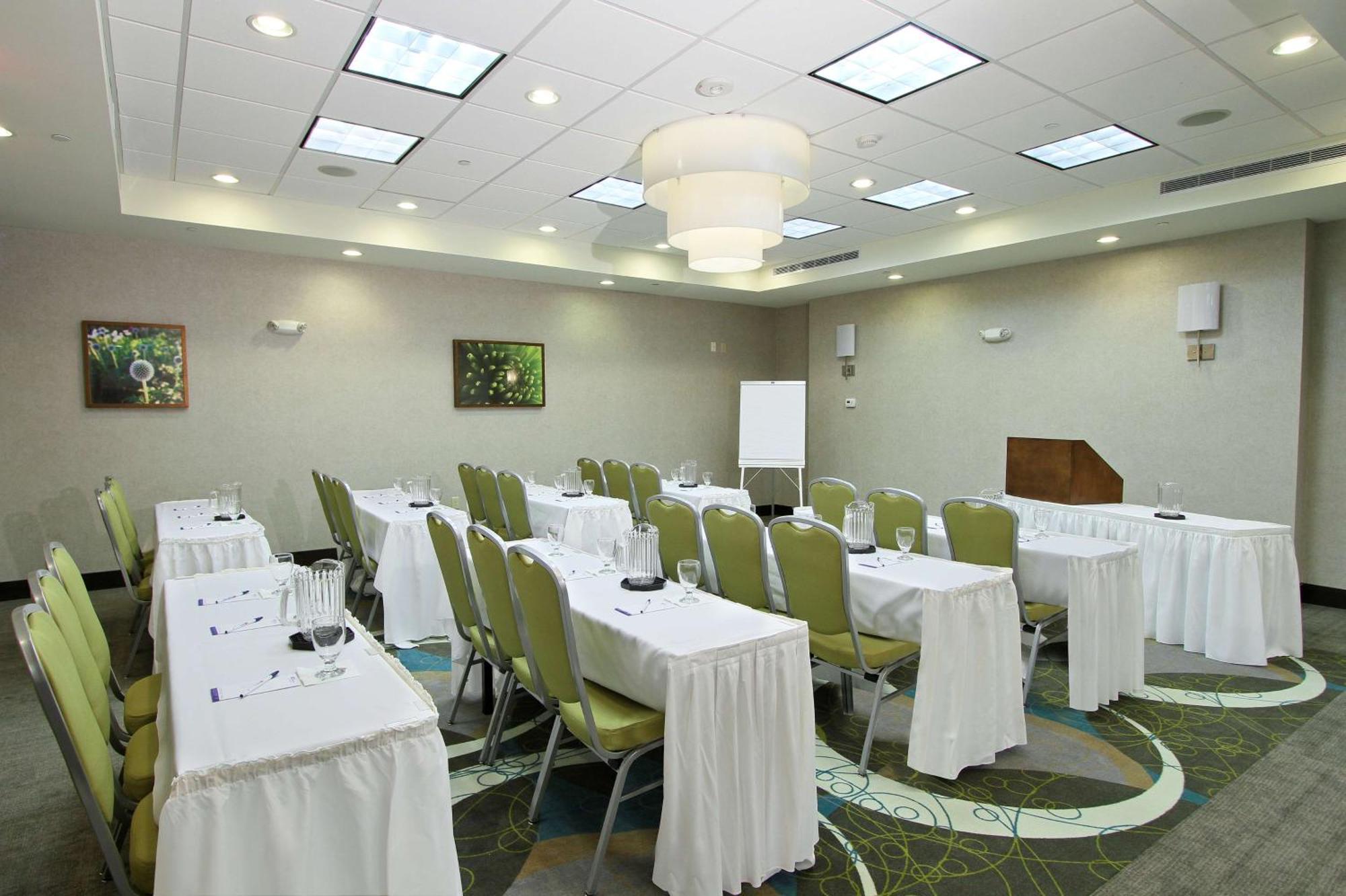 Hilton Garden Inn Covington/Mandeville Exteriör bild