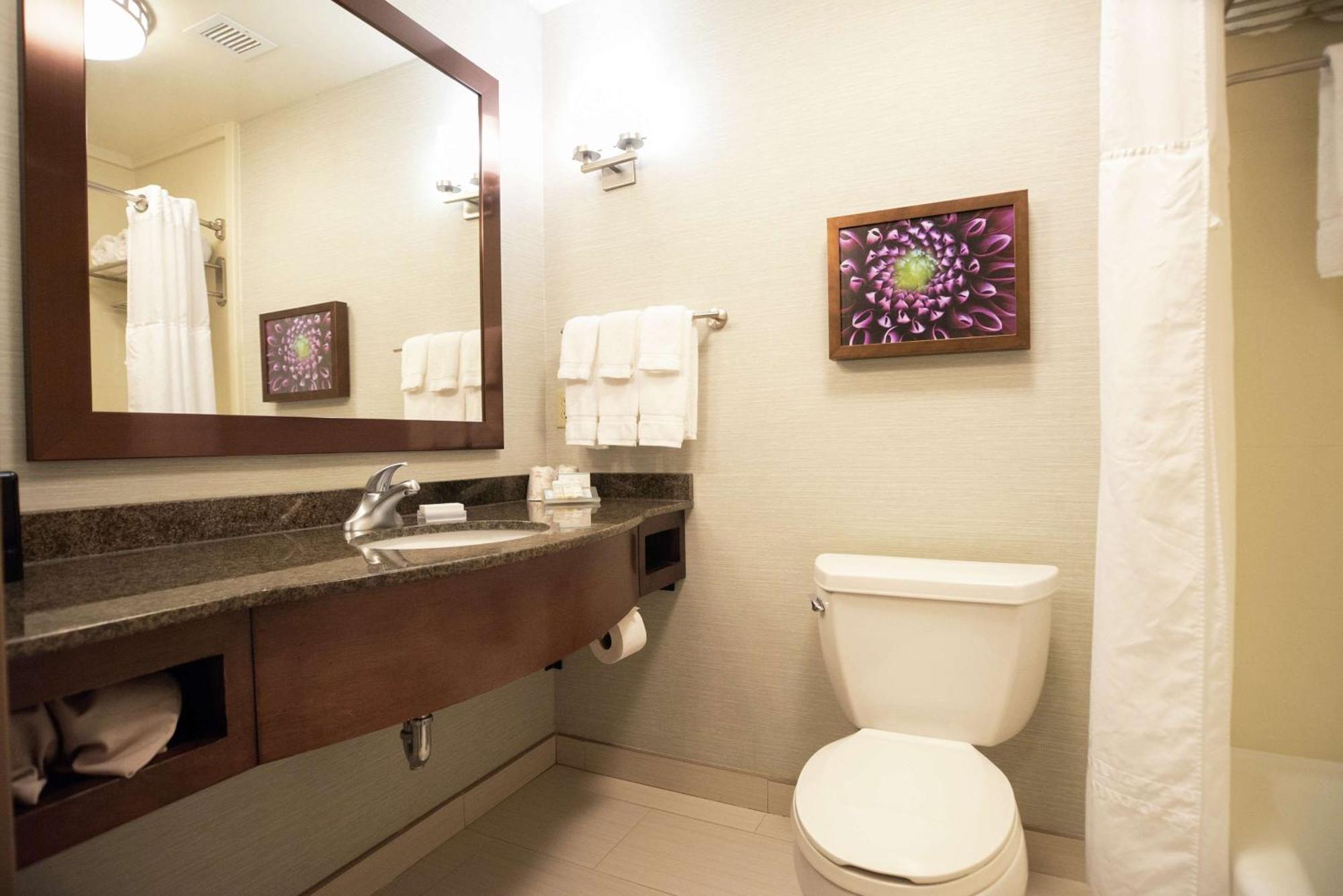 Hilton Garden Inn Covington/Mandeville Exteriör bild